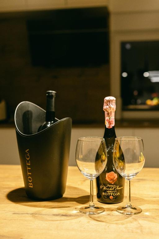 Champagne ready to be served
